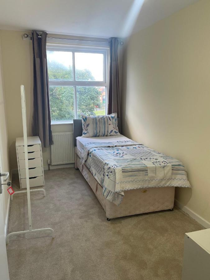 Bethel Apartments ลีดส์ ภายนอก รูปภาพ