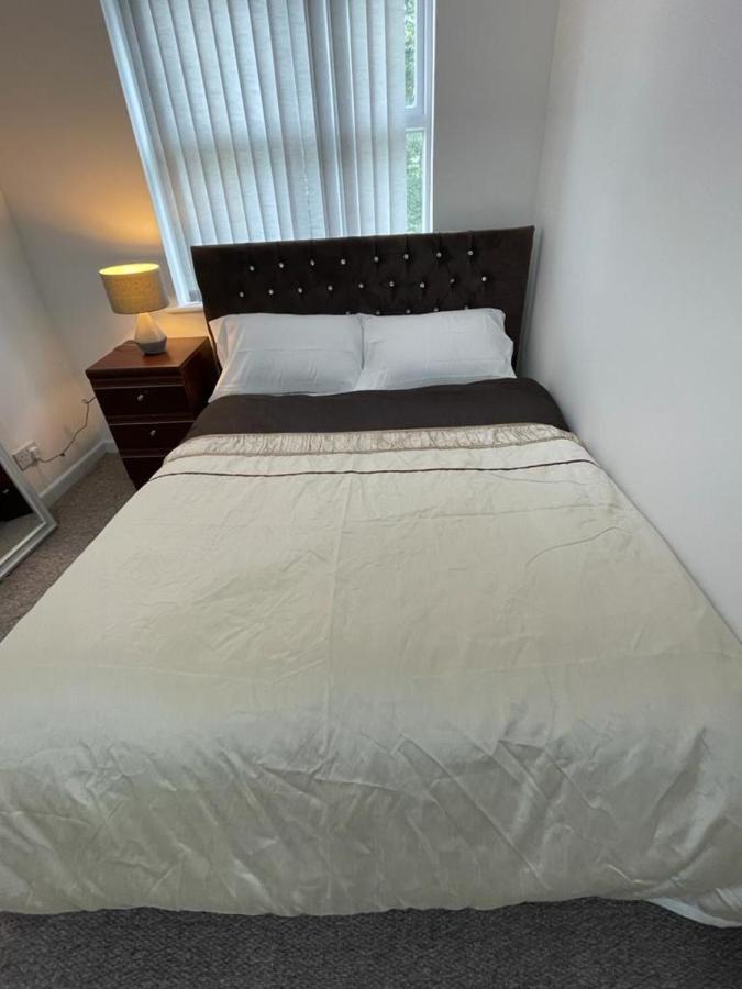 Bethel Apartments ลีดส์ ภายนอก รูปภาพ
