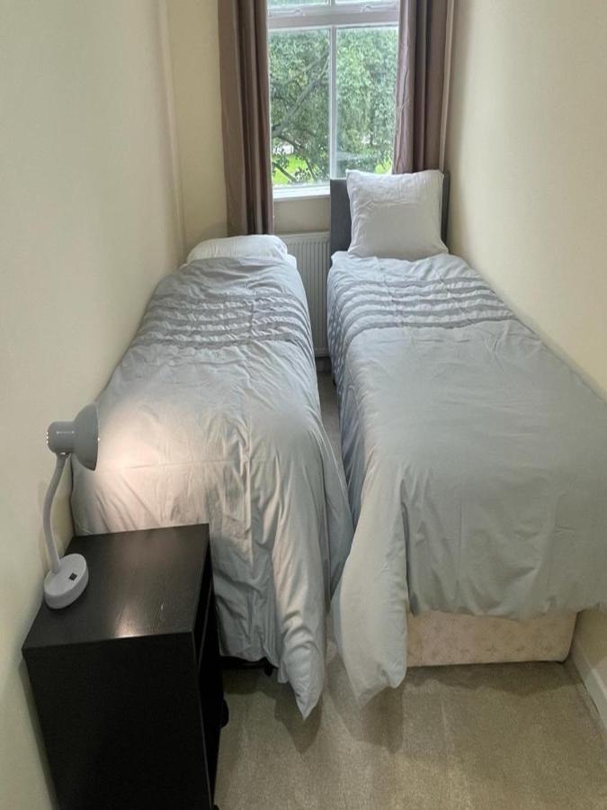 Bethel Apartments ลีดส์ ภายนอก รูปภาพ